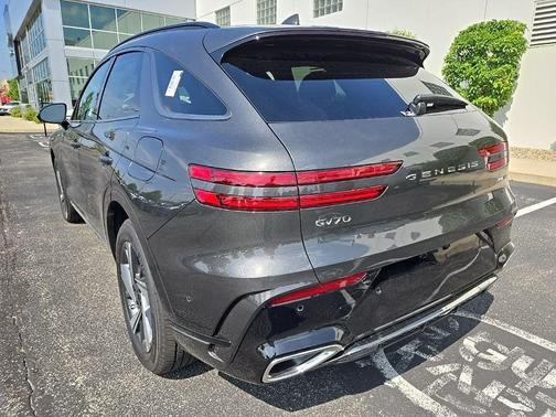 2026 Genesis GV70 3.5T Sport Advanced