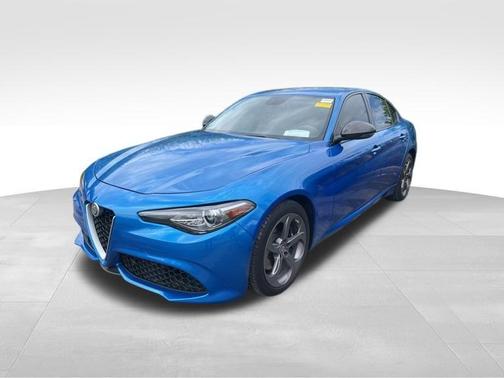 2017 Alfa Romeo Giulia Base
