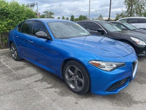 2017 Alfa Romeo Giulia Base