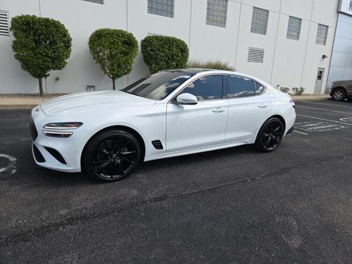 2023 Genesis G70 2.0T