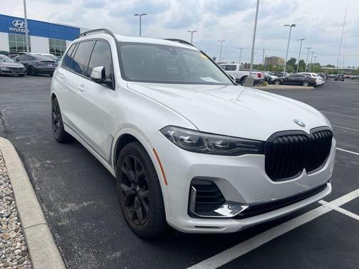 2022 BMW X7 xDrive40i