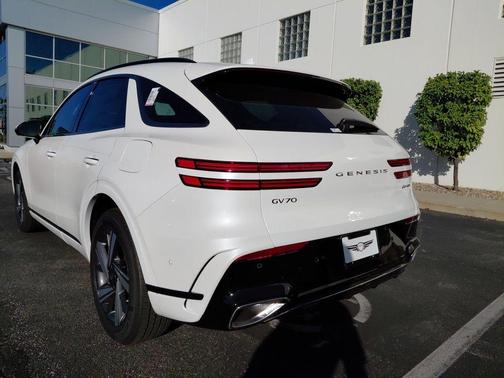 2026 Genesis GV70 3.5T Sport Advanced