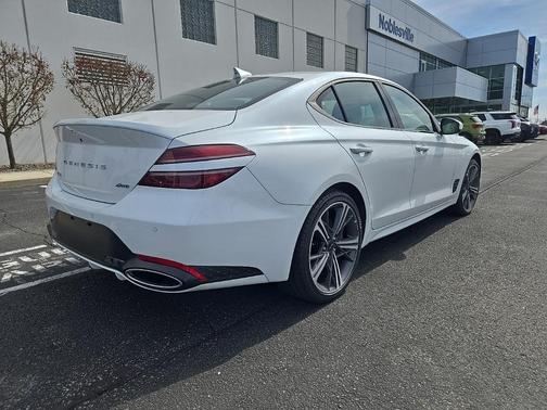 2025 Genesis G70 2.5T