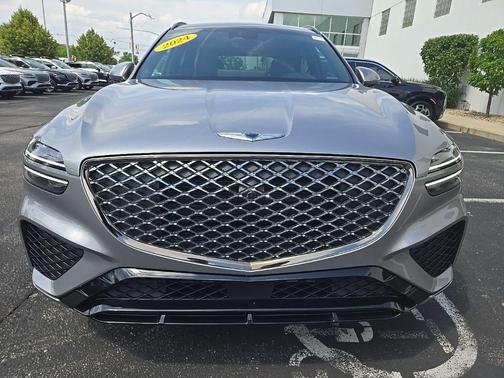 2024 Genesis GV70 2.5T