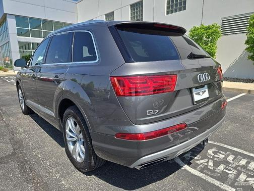 2019 Audi Q7 55 Premium