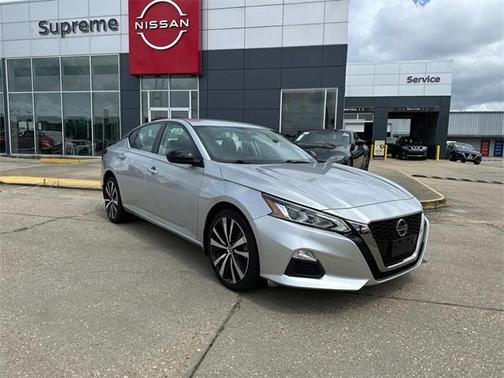2022 Nissan Altima 2.5 SR