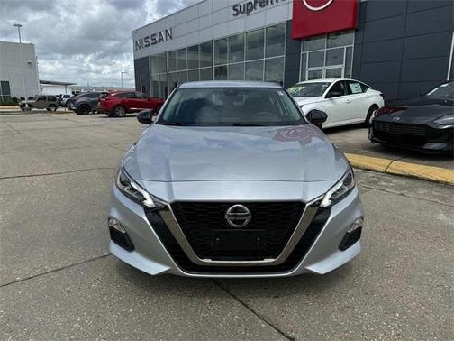 2022 Nissan Altima 2.5 SR