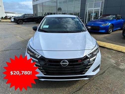 2025 Nissan Versa 1.6 SR