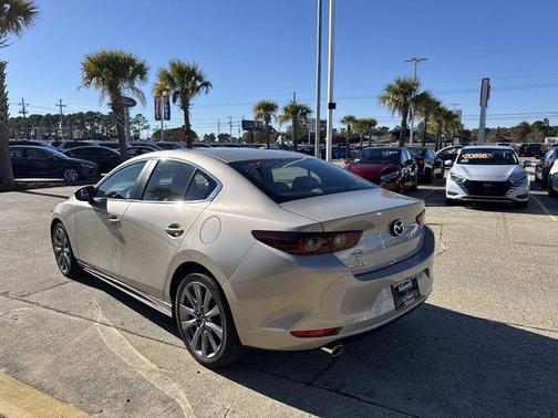 2025 Mazda Mazda3 FWD w/Preferred Package