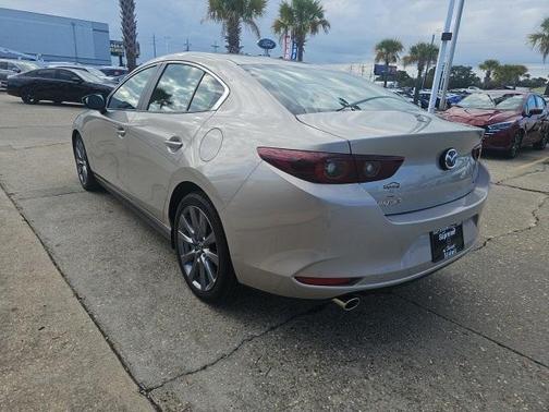 2025 Mazda Mazda3 FWD w/Preferred Package