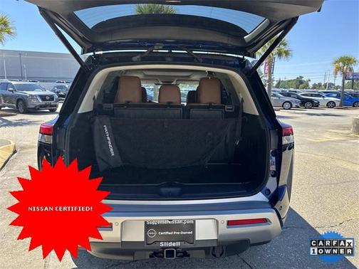 2025 Nissan Pathfinder Platinum