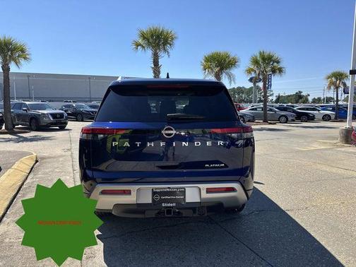 2025 Nissan Pathfinder Platinum