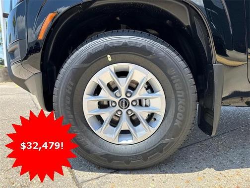 2025 Nissan Frontier S