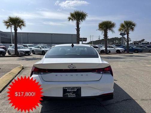 2023 Hyundai ELANTRA SEL