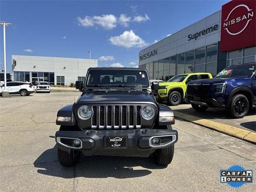 2023 Jeep Gladiator Overland