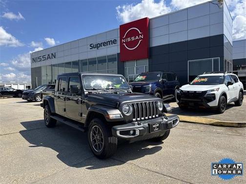 2023 Jeep Gladiator Overland