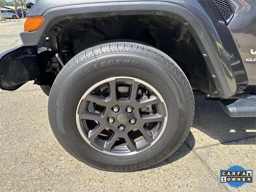 2023 Jeep Gladiator Overland