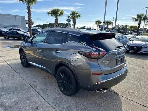 2023 Nissan Murano SL