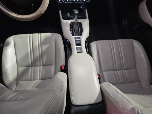 2023 Honda HR-V EX-L