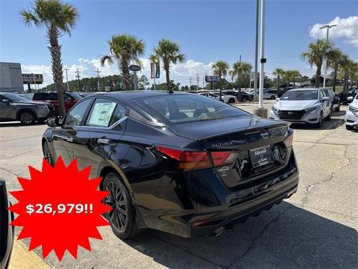 2025 Nissan Altima SV