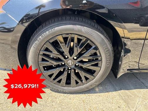 2025 Nissan Altima SV