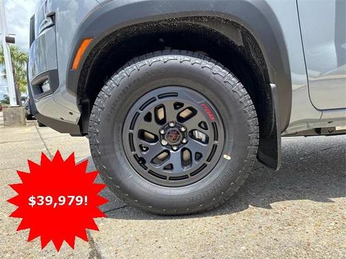 2025 Nissan Frontier PRO-4X