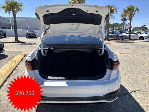 Pure White 2024 Volkswagen Jetta 1.5T Sport