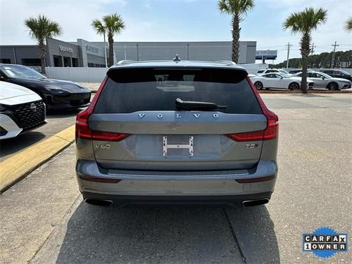 2020 Volvo V60 Cross Country T5