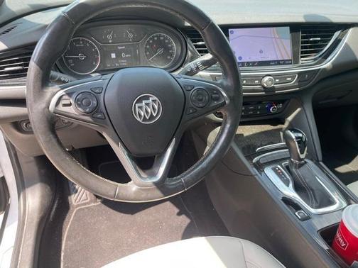 2019 Buick Regal Sportback Avenir
