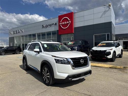 2025 Nissan Pathfinder Platinum