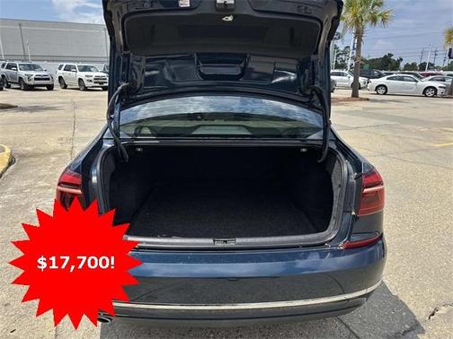 2018 Volkswagen Passat 2.0T SE