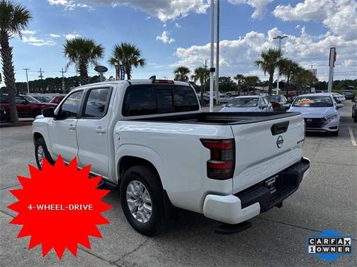 2022 Nissan Frontier SV