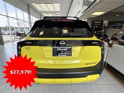 2025 Nissan Kicks SR