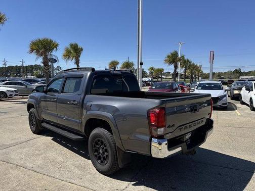 2022 Toyota Tacoma 