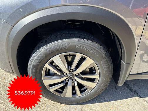 Gun Metallic 2026 Nissan Pathfinder SL