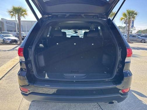 2022 Jeep Grand Cherokee WK Laredo