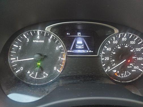 2020 Nissan Pathfinder SV