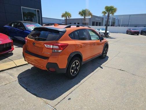 Sunshine Orange 2019 Subaru Crosstrek 2.0i Premium