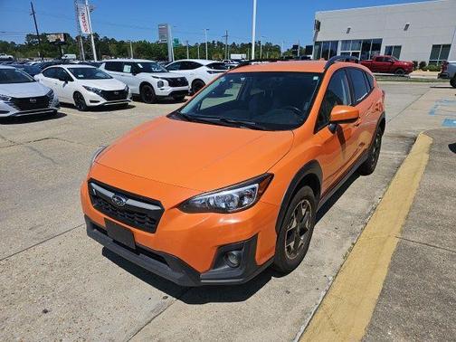 Sunshine Orange 2019 Subaru Crosstrek 2.0i Premium