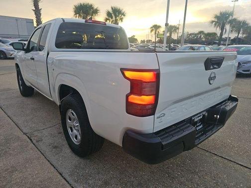 2024 Nissan Frontier S