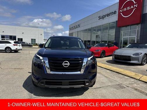 Deep Ocean Blue 2025 Nissan Pathfinder SV