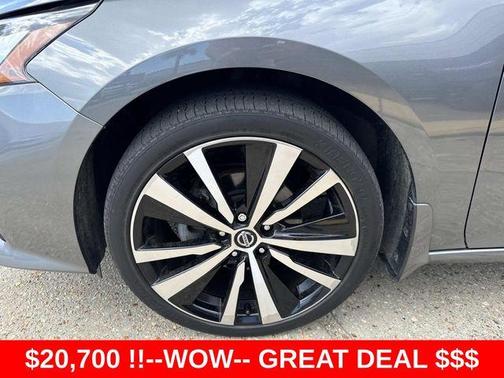 Gun Metallic 2020 Nissan Altima 2.5 SR