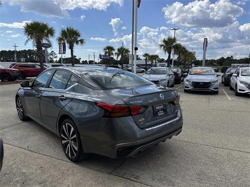 2020 Nissan Altima 2.5 SR