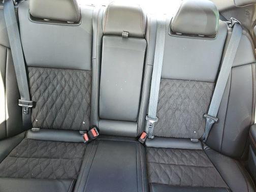 2023 Nissan Maxima SR