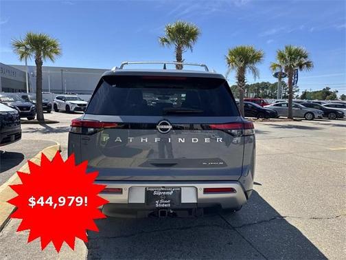 2025 Nissan Pathfinder Platinum