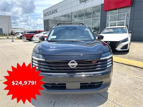 2025 Nissan Kicks SR