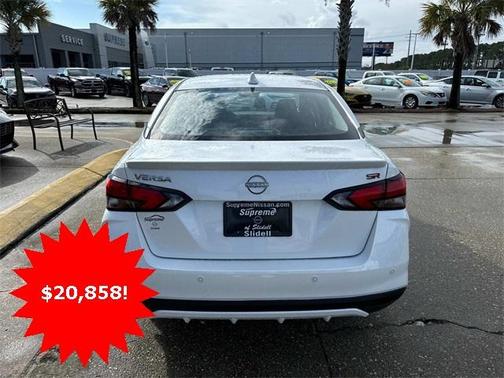 2025 Nissan Versa 1.6 SR