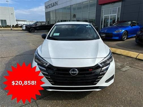 2025 Nissan Versa 1.6 SR