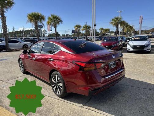 2021 Nissan Altima 2.5 SV