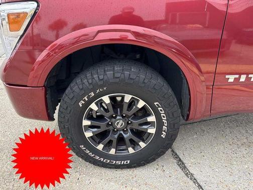 Cayenne Red Metallic 2019 Nissan Titan PRO-4X